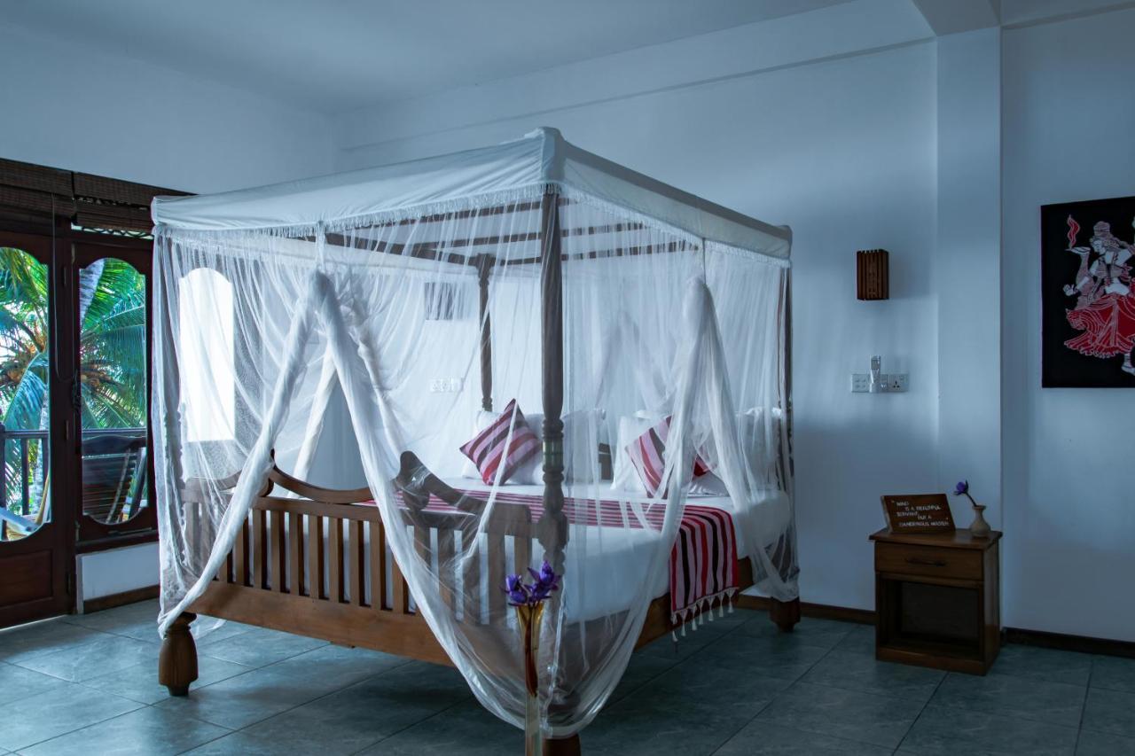 Aussie Swiss Weligama Hotel ภายนอก รูปภาพ