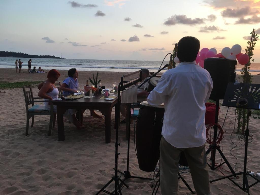 Aussie Swiss Weligama Hotel ภายนอก รูปภาพ