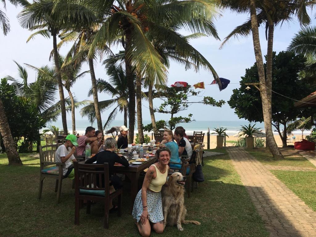 Aussie Swiss Weligama Hotel ภายนอก รูปภาพ