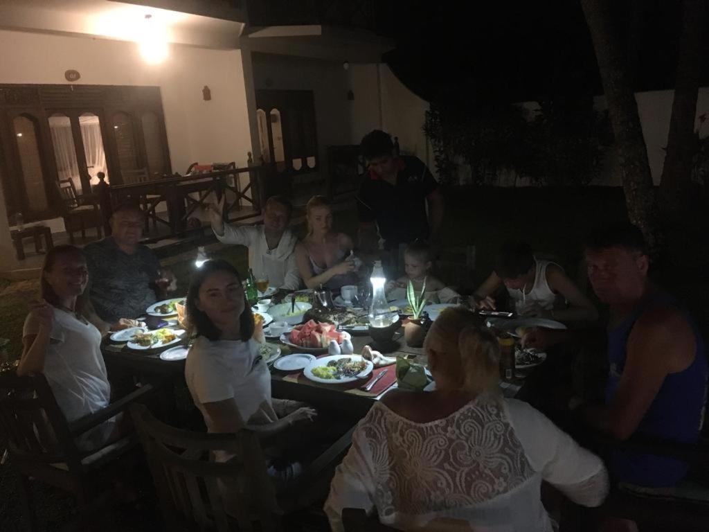 Aussie Swiss Weligama Hotel ภายนอก รูปภาพ