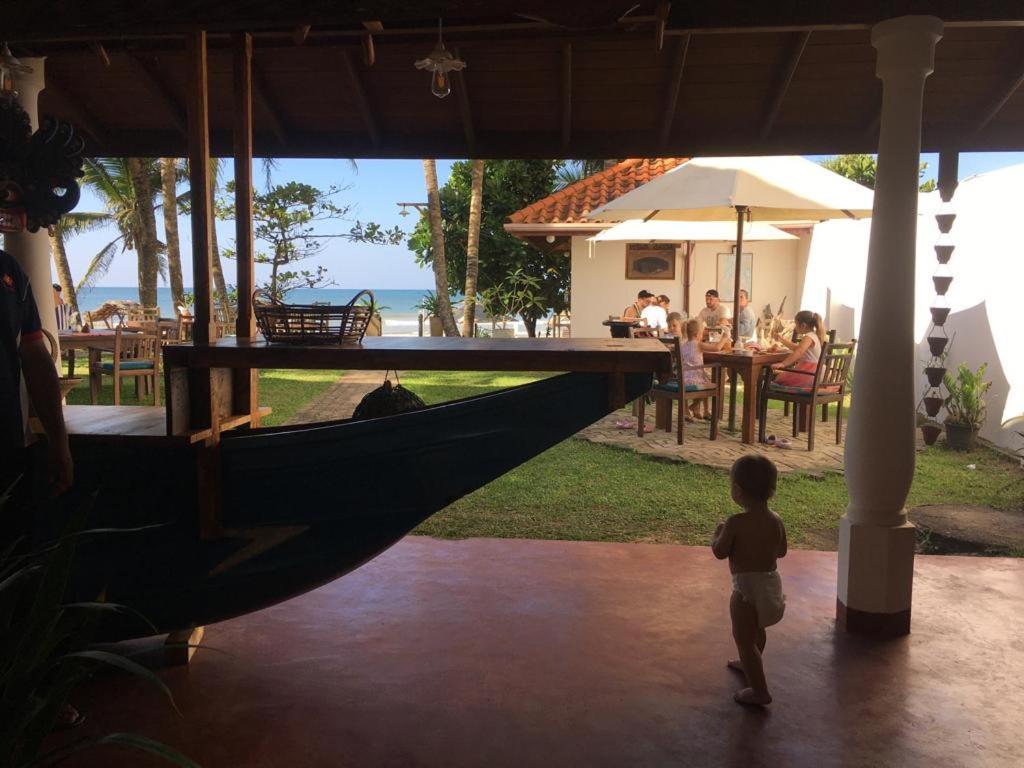Aussie Swiss Weligama Hotel ภายนอก รูปภาพ